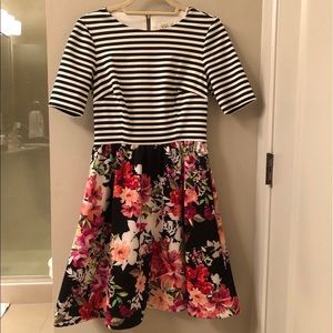 Stopped and floral dress